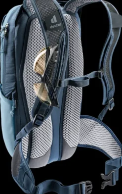 Deuter Race 8